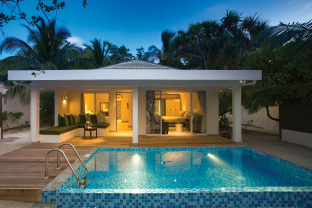 Two Bedroom Beach Suite with Pool Exterior